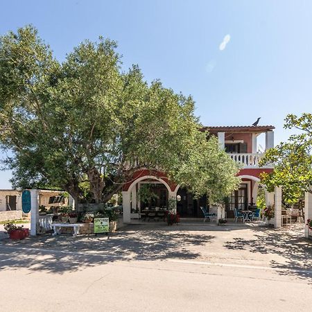 Dopia'S Garden Studios Ανω Βασιλικος Εξωτερικό φωτογραφία